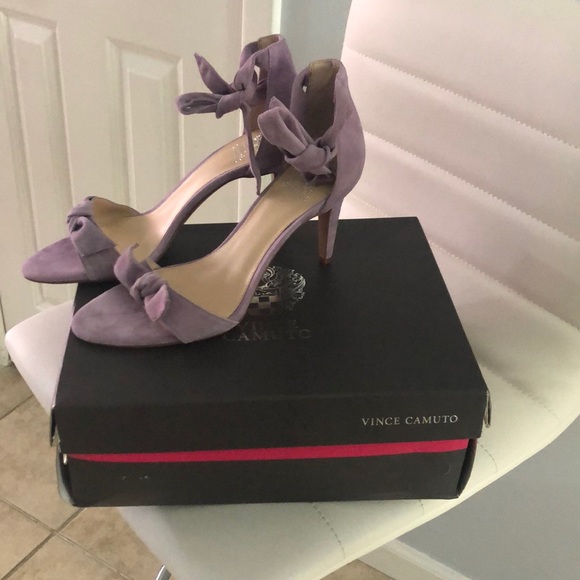 Summer shoes - Picture 1 of 3